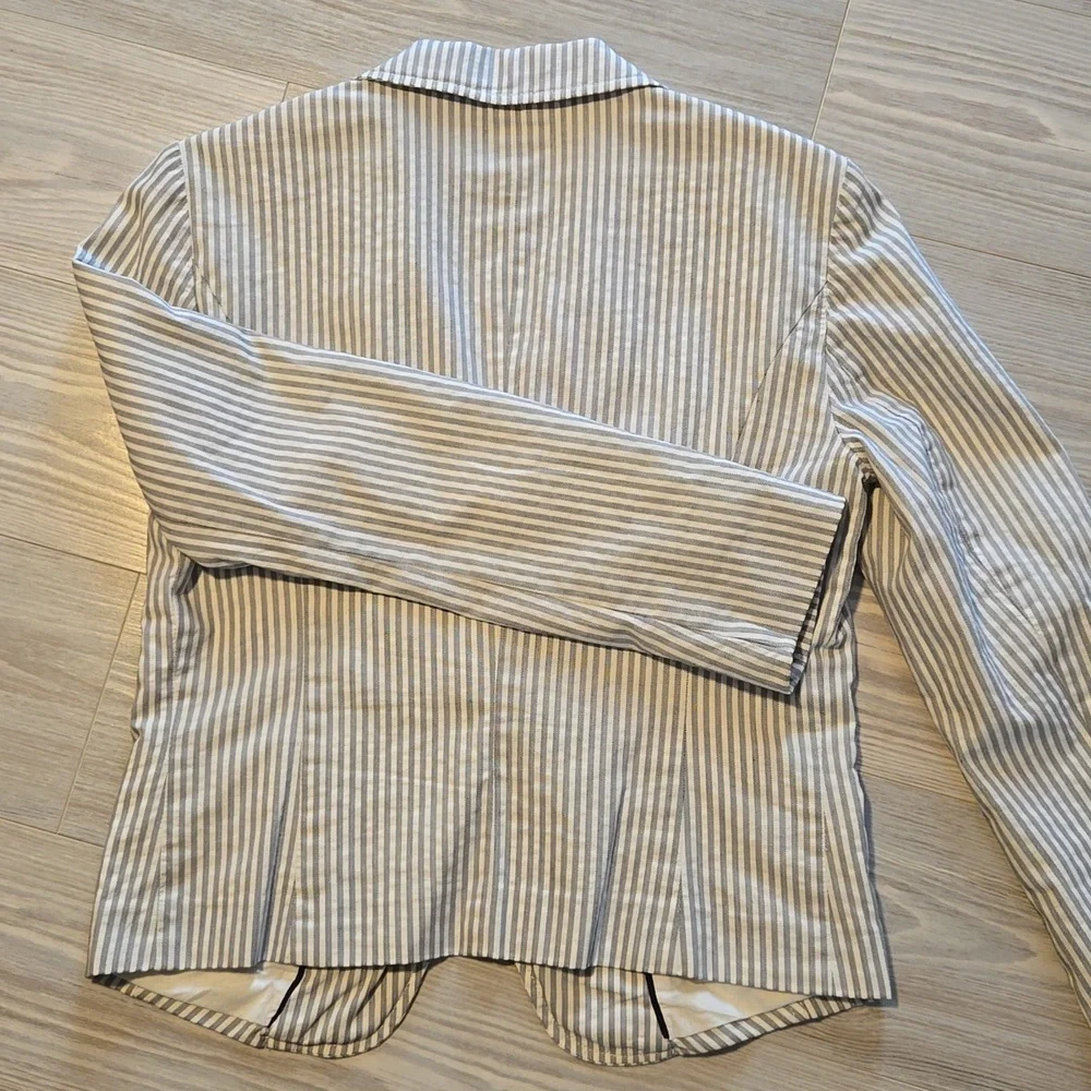GAP Jacket - Picture 3 of 3